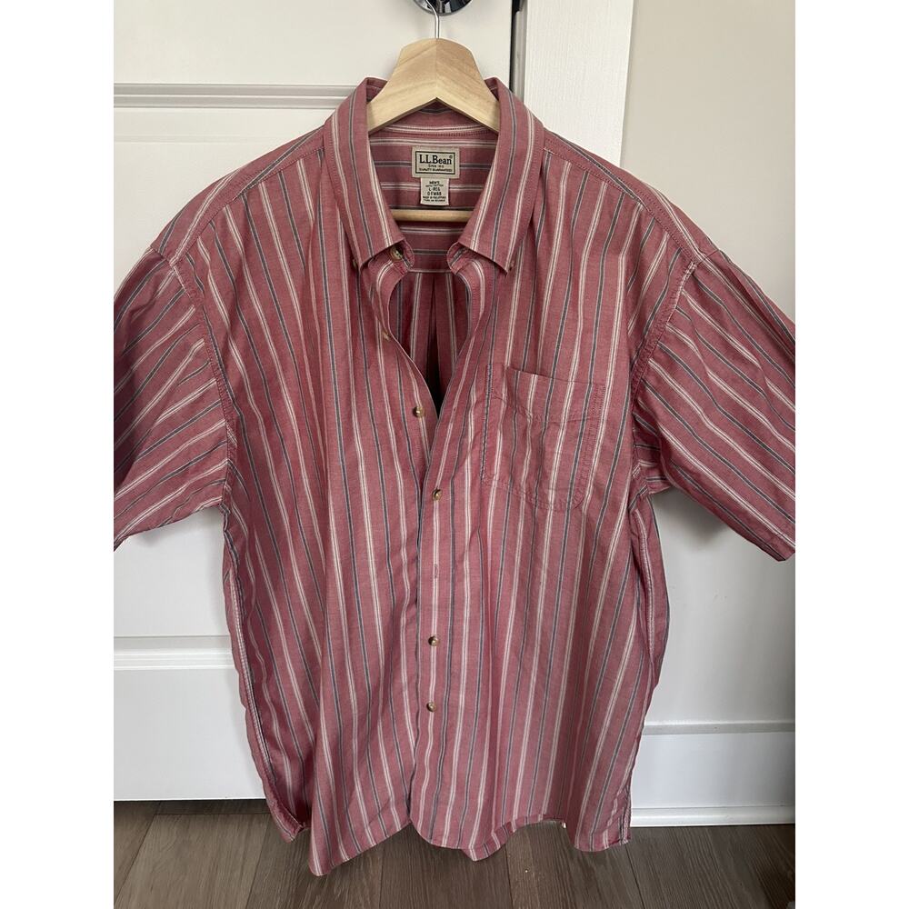 mens LL Bean shirt size L. 100 percent cotton.